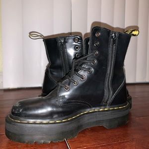 platform doc martins